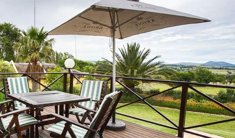 Shumba Valley Lodge Lanseria Exterior foto